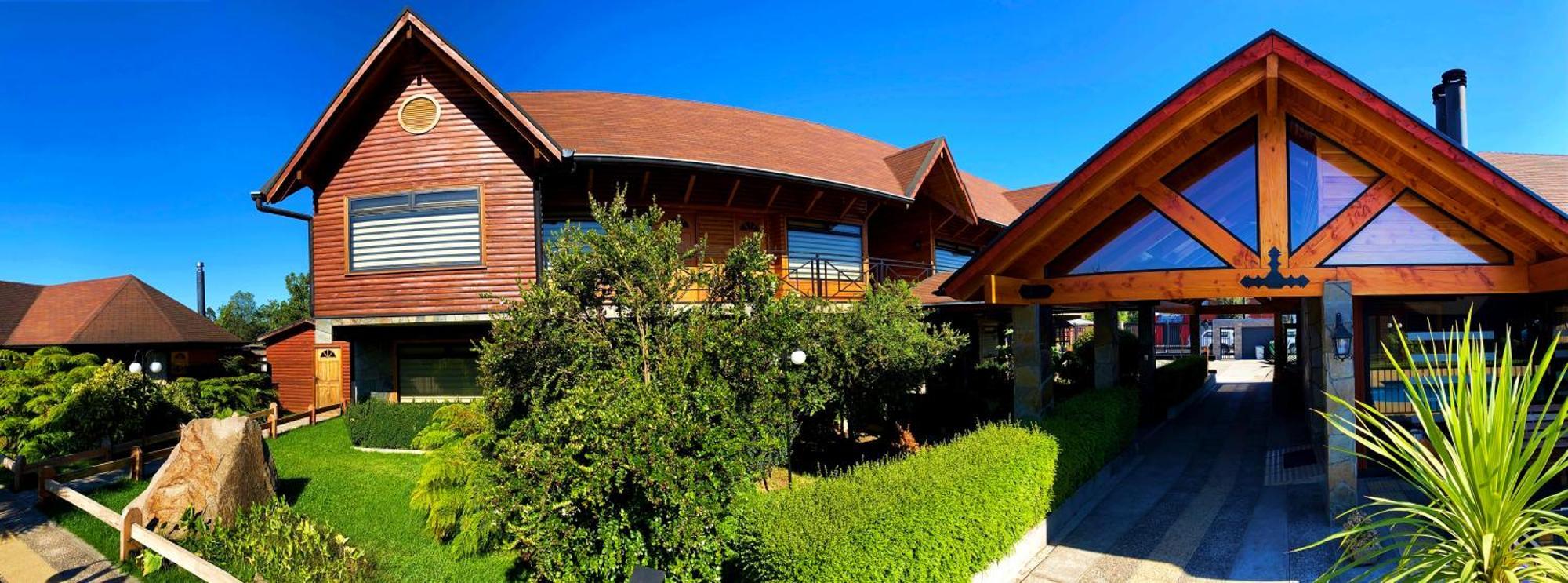 Hotel Pitrufquen Bagian luar foto